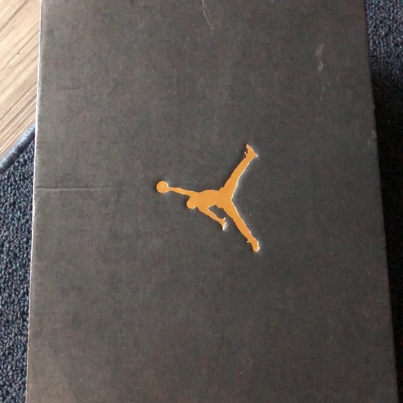 NIB NIKE AIR JORDAN 4 IV RETRO “OREO” 4.5Y 6 Women - Picture 8 of 8